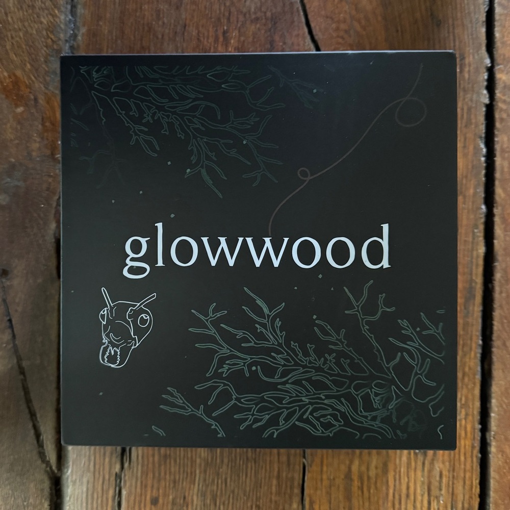 Glowwood Oracle Set Complete- Like New